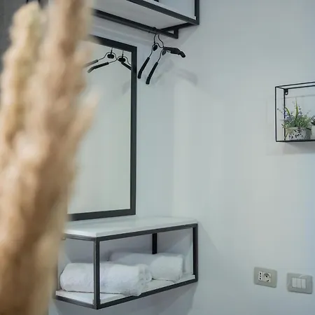 Blloku Area Modern App - The Nest דירה טיראנה