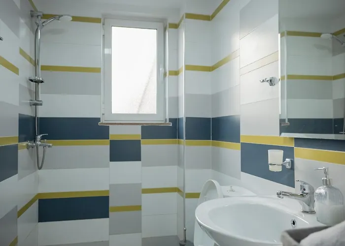 アパート Blloku Area Modern App - The Nest ティラナ