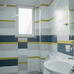 Appartement Blloku Area Modern App - The Nest Tirana