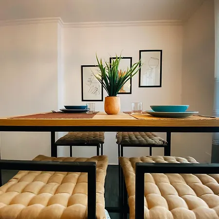 Apartment Blloku Area Modern App - The Nest