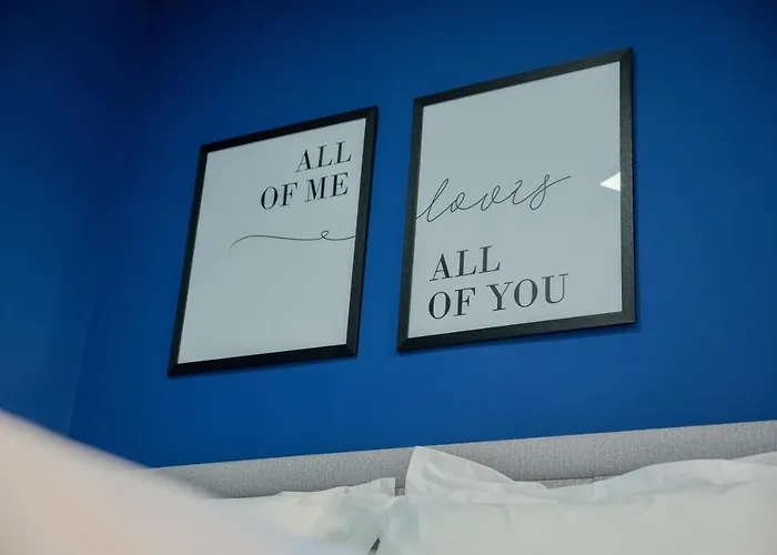 Blloku Area Modern App - The Nest Тирана